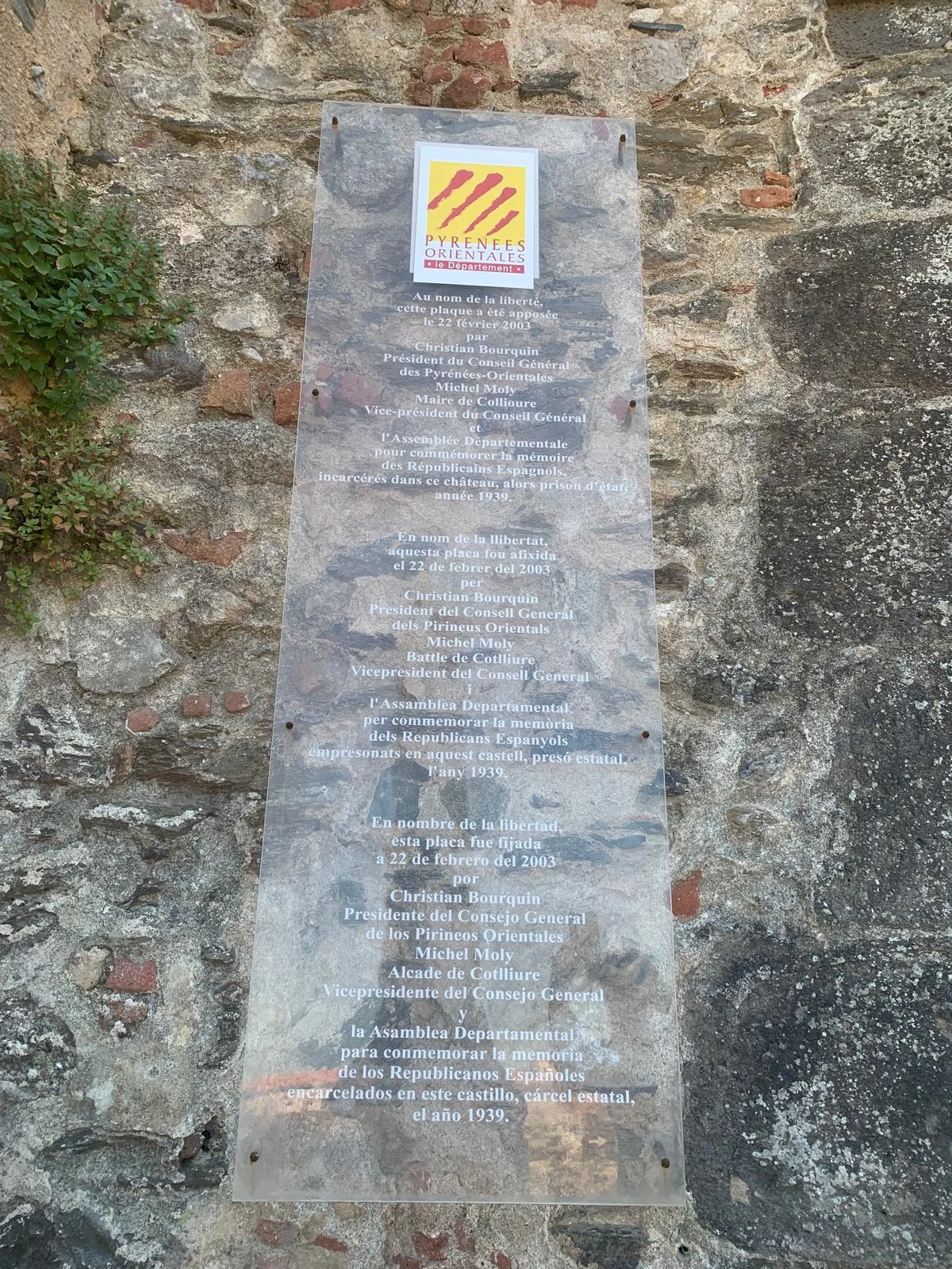 The Royal Castle of Collioure will adopt the Catalan guide corrected by Sara (3)